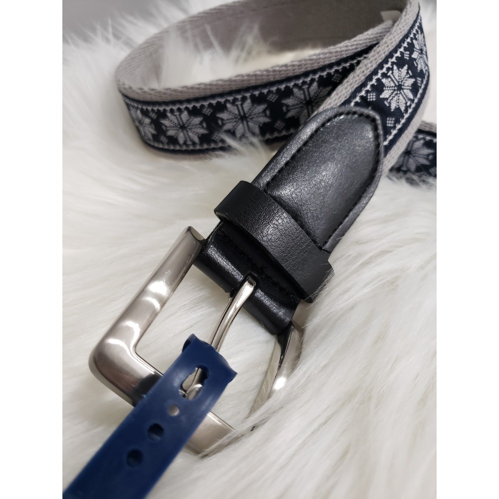 NEW Club Room Men's Faux Leather Holiday Cheer Belt‎ Fair Isle print snowflake
